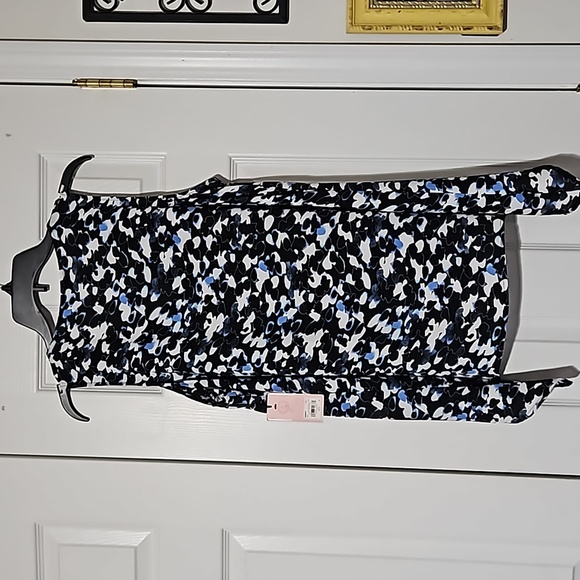 Juicy Couture NWT szL bling accent ✨️ gorgeous sleeveless top black,blue,white - Picture 5 of 10